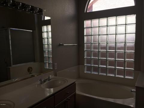 325 S Abilene Dr, Gilbert, AZ 85233 photo 8