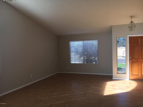 325 S Abilene Dr, Gilbert, AZ 85233 photo 4