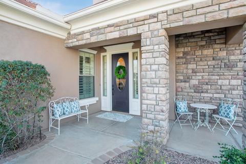 3105 E Comstock Dr, Gilbert, AZ 85296 photo 2