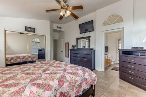 2335 S Peppertree Dr, Gilbert, AZ 85295 photo 13