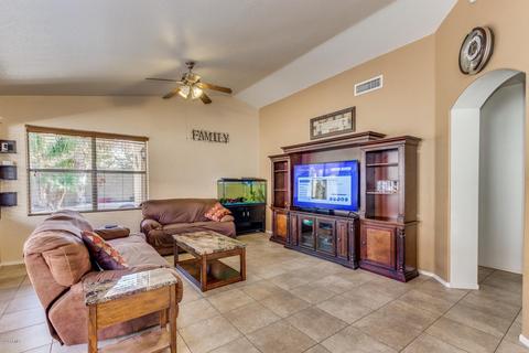 2335 S Peppertree Dr, Gilbert, AZ 85295 photo 7
