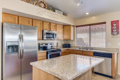 2335 S Peppertree Dr, Gilbert, AZ 85295 photo 4