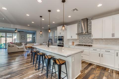 1953 S Wallrade Ln, Gilbert, AZ 85295 photo 3