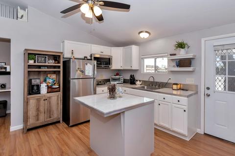 10609 E Fenimore Rd, Mesa, AZ 85207 photo 25