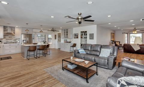 10609 E Fenimore Rd, Mesa, AZ 85207 photo 11