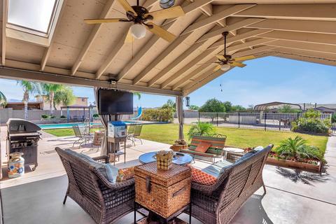 10609 E Fenimore Rd, Mesa, AZ 85207 photo 7