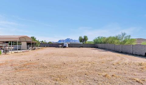 10609 E Fenimore Rd, Mesa, AZ 85207 photo 31