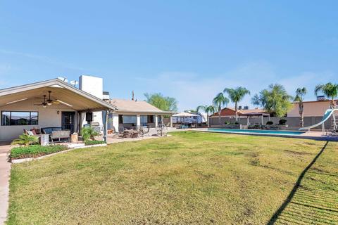10609 E Fenimore Rd, Mesa, AZ 85207 photo 5