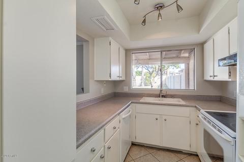 2510 E Pepper Ridge Cir, Phoenix, AZ 85032 photo 9