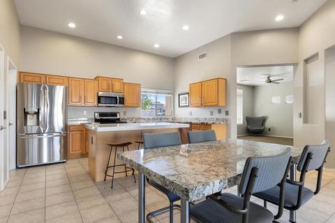 984 S Oak St, Gilbert, AZ 85233 photo 10