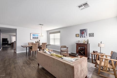 8837 S 11th Pl, Phoenix, AZ 85042 photo 4