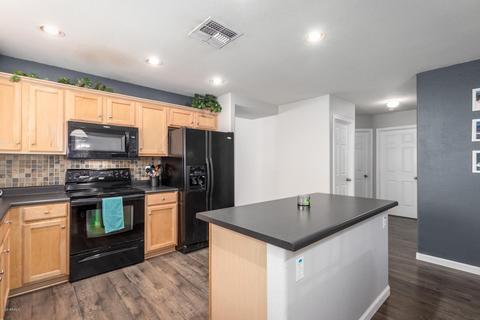 8837 S 11th Pl, Phoenix, AZ 85042 photo 9