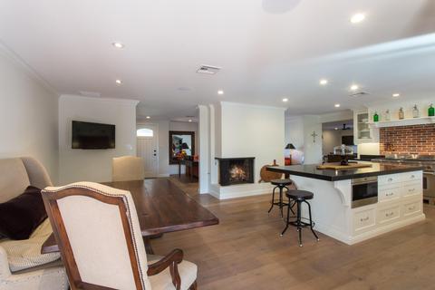 4101 E Solano Dr, Phoenix, AZ 85018 photo 9