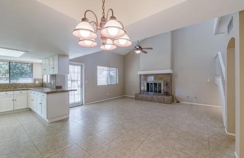 361 E Aspen Way, Gilbert, AZ 85234 photo 4