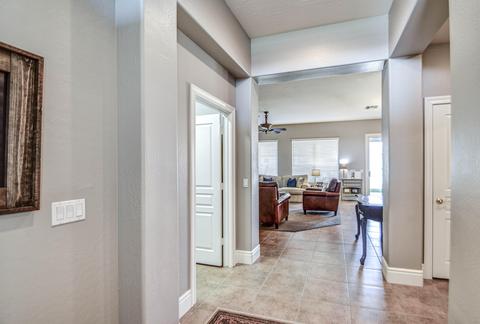 3108 E Cotton Ln, Gilbert, AZ 85234 photo 5