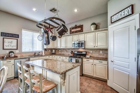 3108 E Cotton Ln, Gilbert, AZ 85234 photo 18