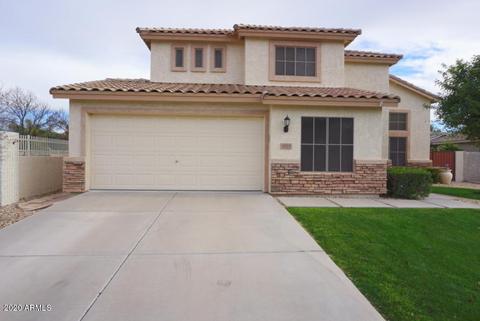 1023 S Roca St, Gilbert, AZ 85296 photo 3