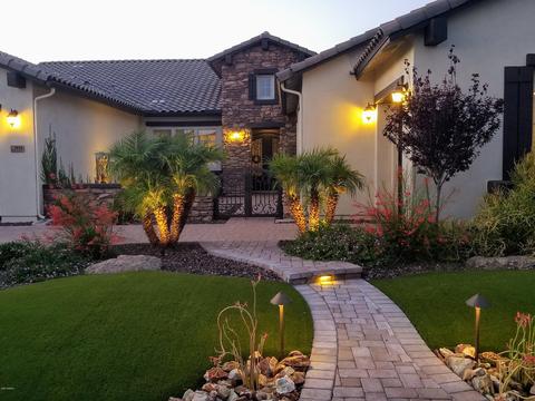 2910 E Athena Ave, Gilbert, AZ 85297 photo 1