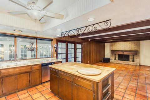 4140 W Linger Ln, Phoenix, AZ 85051 photo 6