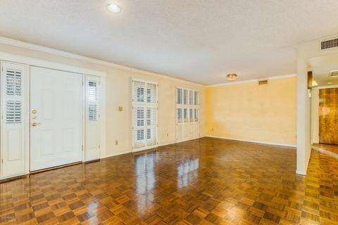 4140 W Linger Ln, Phoenix, AZ 85051 photo 9