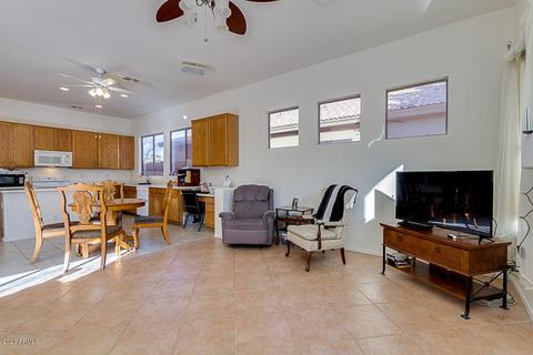 579 E Orchid Ln, Gilbert, AZ 85296 photo 13