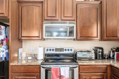 5604 S 29th Ln, Phoenix, AZ 85041 photo 12