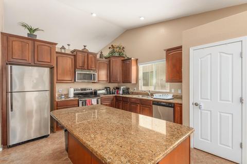 5604 S 29th Ln, Phoenix, AZ 85041 photo 11