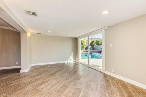 1512 E Tuckey Ln, Phoenix, AZ 85014 photo 12