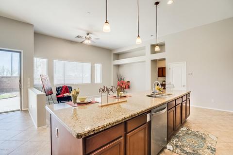 685 E Julian Dr, Gilbert, AZ 85295 photo 12