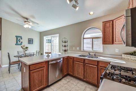 693 E Devon Dr, Gilbert, AZ 85296 photo 12