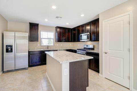 3906 S 79th Dr, Phoenix, AZ 85043 photo 3