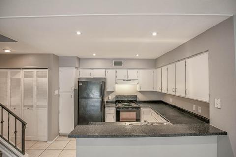 1717 E Union Hills Dr #1047, Phoenix, AZ 85024 photo 7