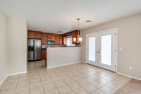 3677 E Orchid Ln, Gilbert, AZ 85296 photo 9