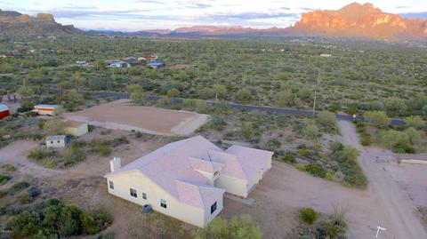 1524 E Whiteley St, Apache Junction, AZ 85119 photo 3