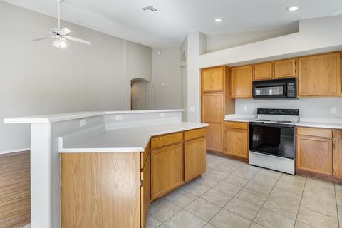131 W Patrick St, Gilbert, AZ 85233 photo 2