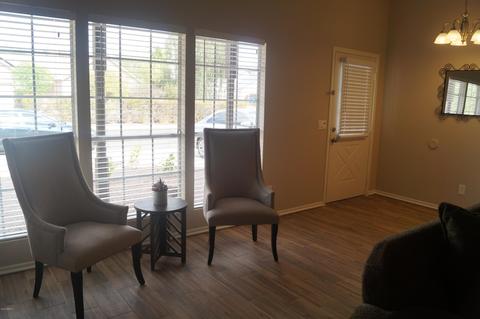 10052 S 46th St, Phoenix, AZ 85044 photo 4