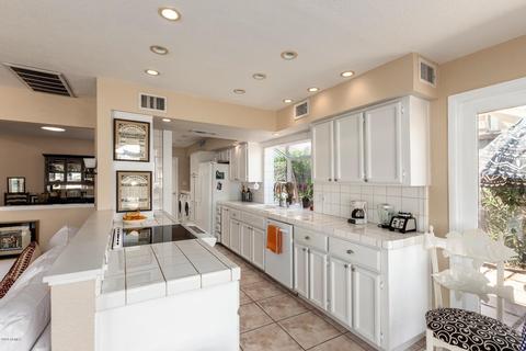 38 E Butler Dr, Phoenix, AZ 85020 photo 21