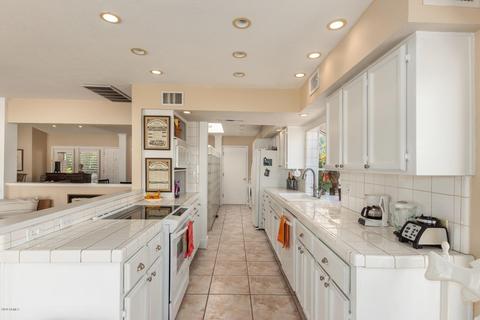 38 E Butler Dr, Phoenix, AZ 85020 photo 22