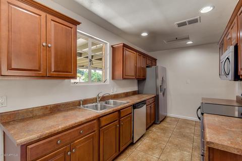 3135 E Mulberry Dr, Phoenix, AZ 85016 photo 12