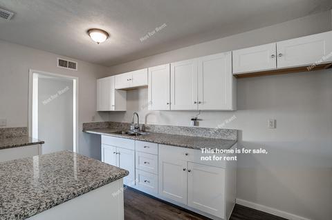 3933 W Marlette Ave, Phoenix, AZ 85019 photo 8
