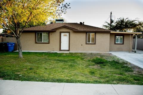 6435 W Whitton Ave, Phoenix, AZ 85033 photo 1