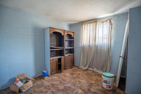 3429 N 64th Dr, Phoenix, AZ 85033 photo 9
