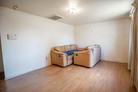 3429 N 64th Dr, Phoenix, AZ 85033 photo 7