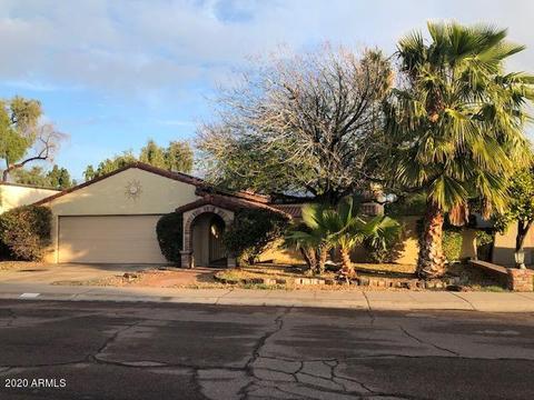 1402 E Steamboat Bend Dr, Tempe, AZ 85283 photo 1