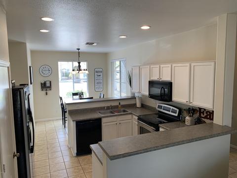 134 E Liberty Ln, Gilbert, AZ 85296 photo 30
