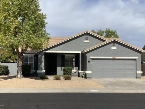 134 E Liberty Ln, Gilbert, AZ 85296 photo 1
