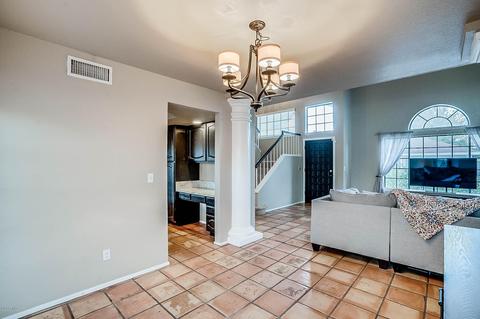 3207 E Wescott Dr, Phoenix, AZ 85050 photo 9