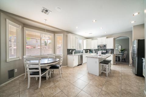 869 E Oakland St, Gilbert, AZ 85295 photo 15