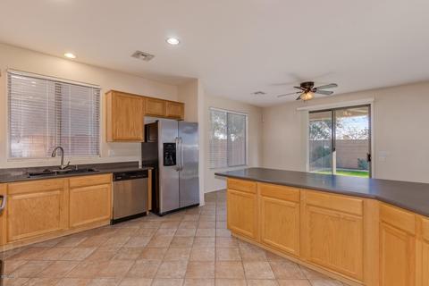 1107 S Hazel St, Gilbert, AZ 85296 photo 6