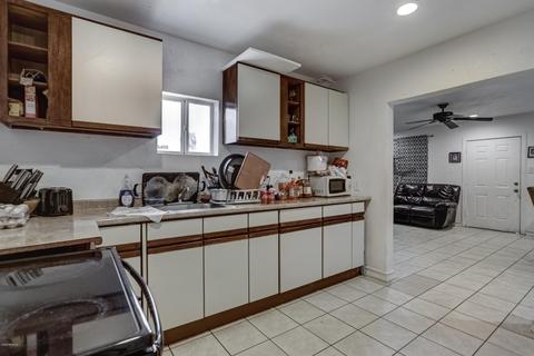 1805 E Oak St, Phoenix, AZ 85006 photo 6